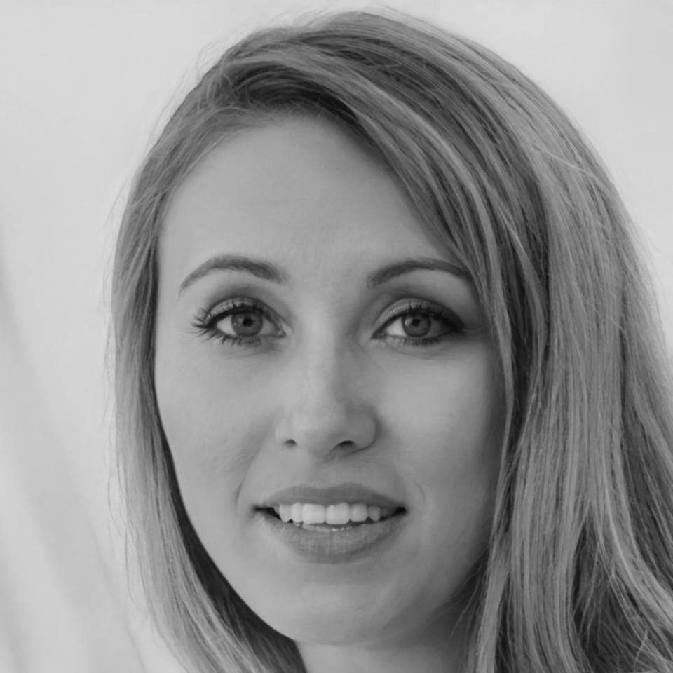 Portrait of Rhonwen Laszlo